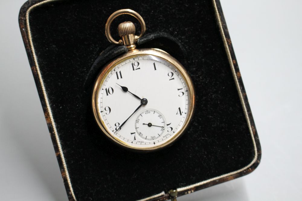 A George V 9ct gold The Semloh Lever keyless open faced pocket watch,